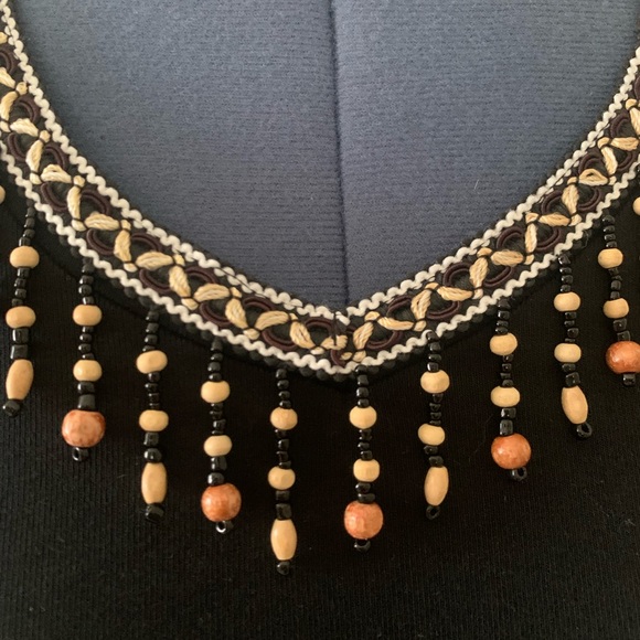 XIXI Beaded Top - Picture 2 of 5